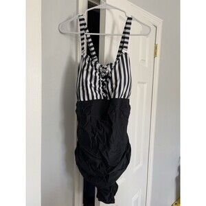 Yonique Women Plus Size One Piece Bathing Suits Sz 22 Black And White Ruching